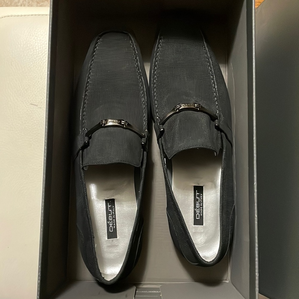 Very stylish men shoes, made in Italy, Vero Cuoio. Size on the shoes -42 (Euro)